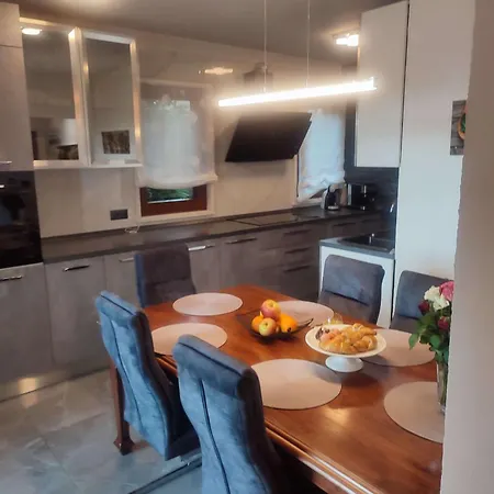 With Parking Space Dugi Rat, Omis - 23115 Apartamento Dugi Rat