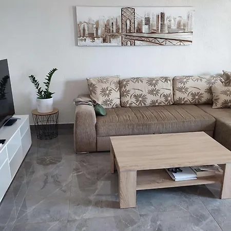 With Parking Space Dugi Rat, Omis - 23115 * Dugi Rat